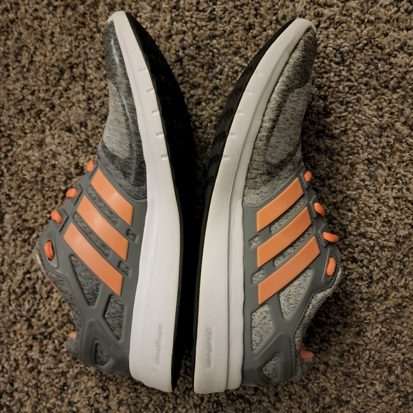 Adidas Cloudfoam - Size 10 - Picture 6 of 10